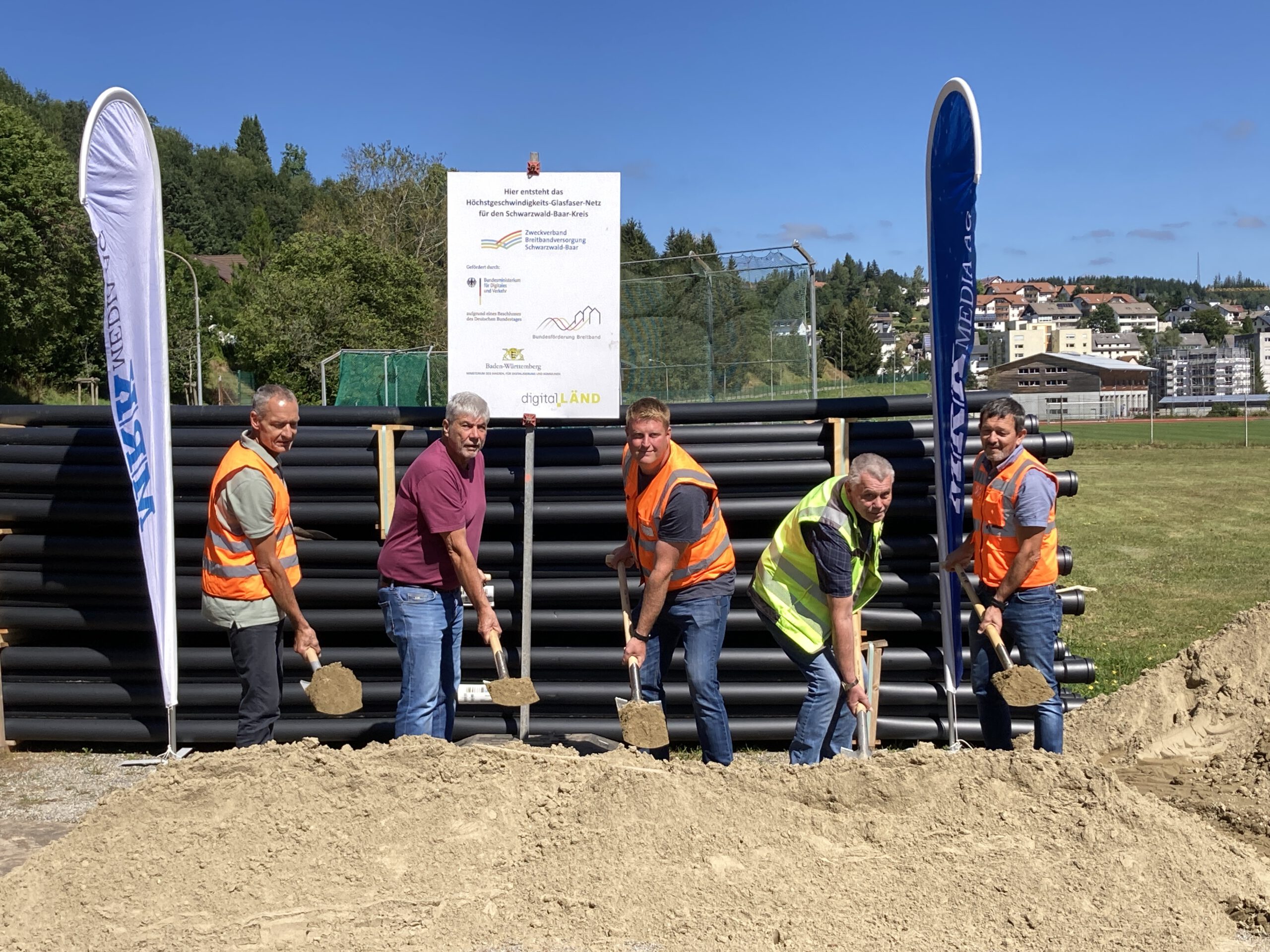 Spatenstich in Furtwangen mit Vertretern der Baufirma, dem Planungsbüro, der Stadt Furtwangen und des Zweckverbands